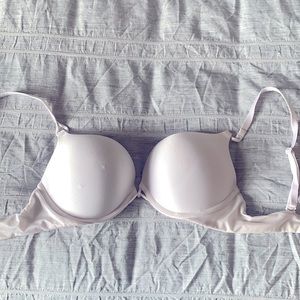 Bombshell plunge push up bra